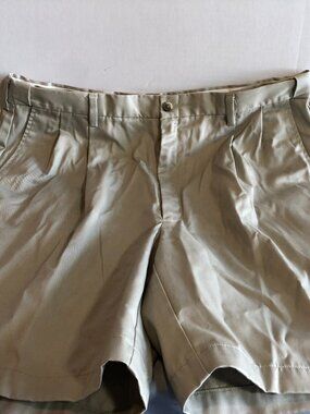 Haggar 40 Khaki EXPANDABLE WAIST Mens Shorts